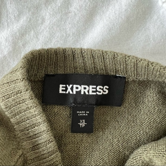 Express Green Scoop Neck Cozy Pullover Long Sleeve Sweater Capsule - Picture 4 of 4